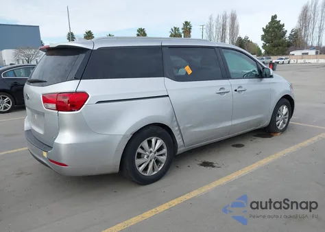 2015 Kia Sedona Lx z USA, uszkodzony, nr VIN KNDMB5C18F6045965